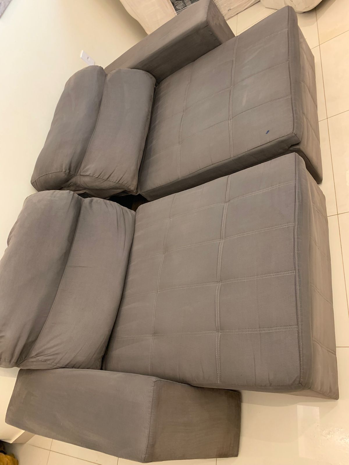 Sofá depois da higienização Sr.Wash — limpo